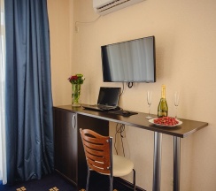 Семейный номер Standard с балконом в Riviera