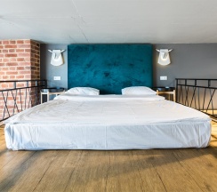DELUXE – 298 − 2, панорамное окно в Gosh.rent