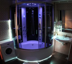 Миниапартаменты (люкс) в Мансарда