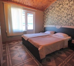 Двухкомнатный Семейный Номер в GrandLoo