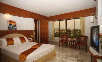 Одноместный номер Superior двуспальная кровать в Boonsiam Hotel