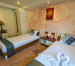 Трёхместная студия односпальная кровать в My Way Hua Hin Music Hotel