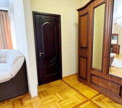 Двухместный полулюкс с кроватью "Kinq-size" с диваном №5 в Усадьба уюта