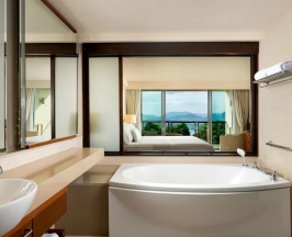Двухместный номер Guest двуспальная кровать в The Westin Siray Bay Resort & Spa, Phuket