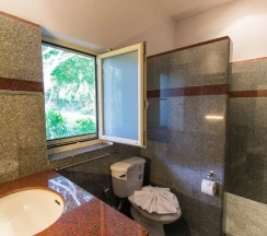 Вилла с 3 комнатами в Viola Pool Villa