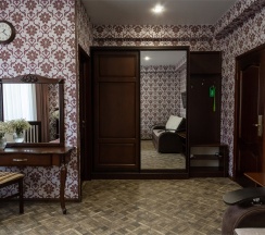 Стандартный семейный с балконом (без вида) в Karap palace hotel