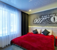 № 16 АГЕНТ 007,  № 17 ХИППИ, № 18  ШОКОЛАД.  Двухместный улучшенный номер с двуспальной кроватью в Smile