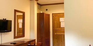 Клонг-Сон: Отель Koh Chang Hut Hotel