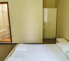 Номер стандарт семейный с 1 двуспальной кроватью в Оптима