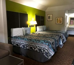 Двухместный номер Deluxe двуспальная кровать в Camelot Inn & Suites Veterans Memorial NW Houston