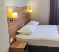 Двухместный номер без балкона с видом на внутренний двор в Amina