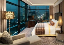 Номер Standard в The St Regis Bangkok