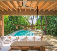 With Pool Crusoe с 2 комнатами в Soneva Fushi