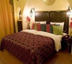 Двухместный номер Standard двуспальная кровать в Hotel Villa Oriental & Restaurant