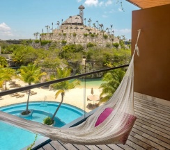Двухместный люкс River (двуспальная кровать) в Отель Xcaret Mexico	