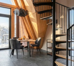 Дом с большим диваном №2 в Трофимов Берег