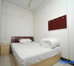 Двухместный номер Standard двуспальная кровать в Zhengzhou Sunshine Hostel