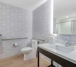 Двухместный номер Standard двуспальная кровать в Cambria Hotel Austin Downtown