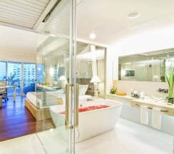 Двухместный номер Grand Plus с видом на море двуспальная кровать в Royal Cliff Beach Hotel Pattaya