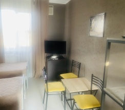 Трёхместный номер с видом на достопримечательность Комфорт в Турецкий фонтан