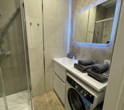 Апартаменты c 1 комнатой с балконом в Квартира Sova home