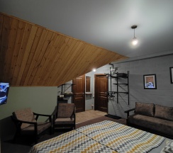 Стандарт улучшенный (№17)с видом на лес и горы в Намира