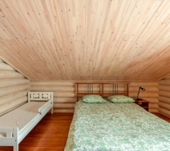 Коттедж с 2 комнатами рядом с пляжем в Громово парк