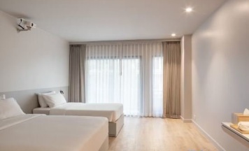 Трёхместный номер Standard Мансарда в Mike Orchid Resort