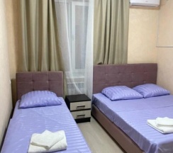 3-местный номер стандарт с 1 односпальной и 1 двуспальной кроватью в Оранж