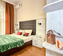 Апартаменты с кухней в Милана