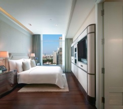 Двухместный полулюкс 2 отдельные кровати в Oriental Residence Bangkok
