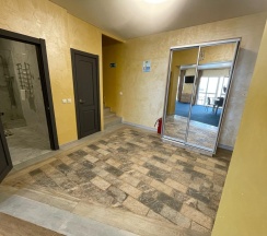 7-местные 2-комнатные апартаменты, 100 м², 3 этаж в Русское море