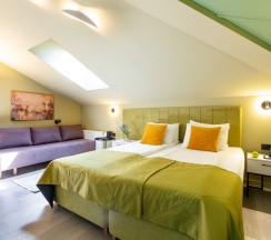 Номер Делюкс семейный в Gallery Inn