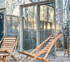Зеркальный - дача с ванной у панорамного окна в Domingo Dacha
