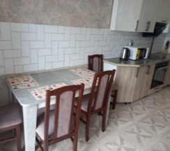 Двухместный номер Superior с балконом и с красивым видом из окна (двуспальная кровать) в Квартира Уютная квартира на побережье