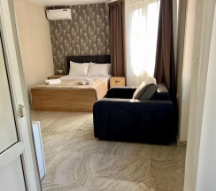 Комната люкс с 1 двуспальной кроватью и балконом в Южный вайб