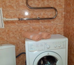 1-комнатные апартаменты стандарт г.Чебаркуль, ул. Карпенко, д. 4в, кв. 64 (мансарда) в Уютная студия на улице Карпенко 4В