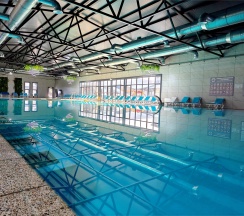 Гостевой дом Люкс (Коттедж Трехкомнатный с кухней) с бассейном в Псыгупс