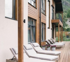 Апартаменты в таунхаусе с видом на горы в Klever resort&SPA