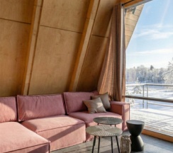 Дом с большим диваном №2 в Трофимов Берег