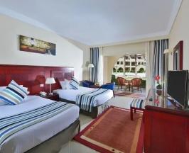Двухместный номер Deluxe 2 отдельные кровати в Sea Beach Aqua Park Resort