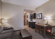 Четырёхместный люкс в Holiday Inn Express & Suites Austin NW - Four Points, an IHG Hotel