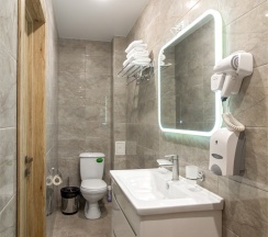Двухместный номер Deluxe с кроватью размера "KingSize" в GemstButikHotel