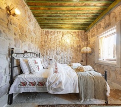 Номер Standard с балконом в Aysel Inn House