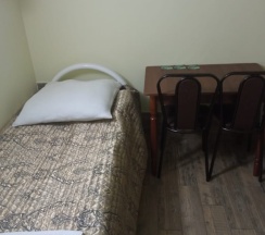 Двухместный номер с 2 отдельными кроватями и общей ванной комнатой в Юксойл