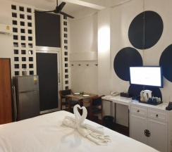 Двухместный семейный номер Standard двуспальная кровать в Riverview Residence