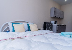 Апартаменты LetoApart (ЛетоАпарт) на улице Крымская в Геленджике