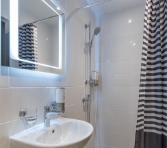 izzzi MANSARDA COMFORT с кондиционером в izzzi 3* у Гостиного двора