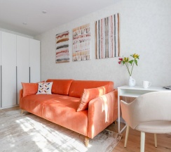 Апартаменты с 2 комнатами с балконом в Квартира Eliza Home у ст. метро Ул. Дыбенко
