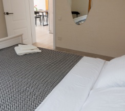 Коттедж с 3 комнатами рядом с пляжем в Deniz Home